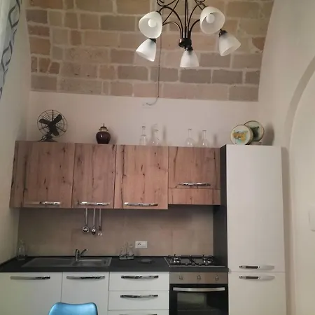 Piazza Vittorio 30 *